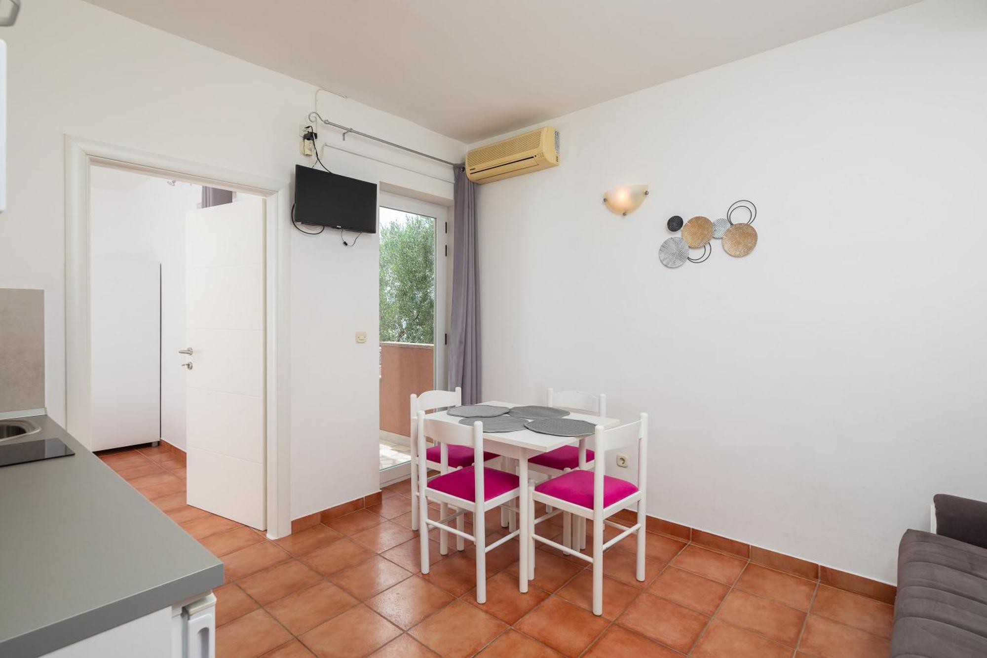 Adriatic Blue Hotel *